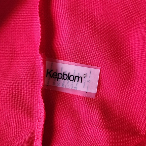 Shiny Metallic Red Long Sleeve Jumpsuit Catsuit, Size S - Picture 3 of 4